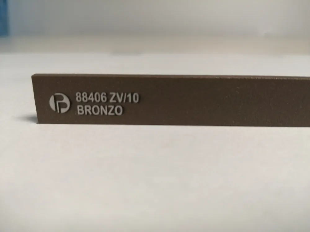 ZV/11 - profil pro venkovní roh, délka 270 cm, lakovaný hliník Trend Color Stone Bronzo - bronz (88416) Betrouwbaar